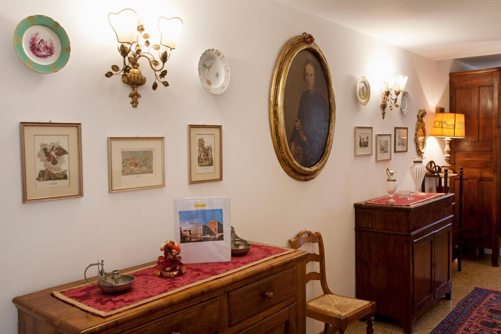 Ca Lezze Bell'Appartamento Nel Cuore Di Venezia Luaran gambar