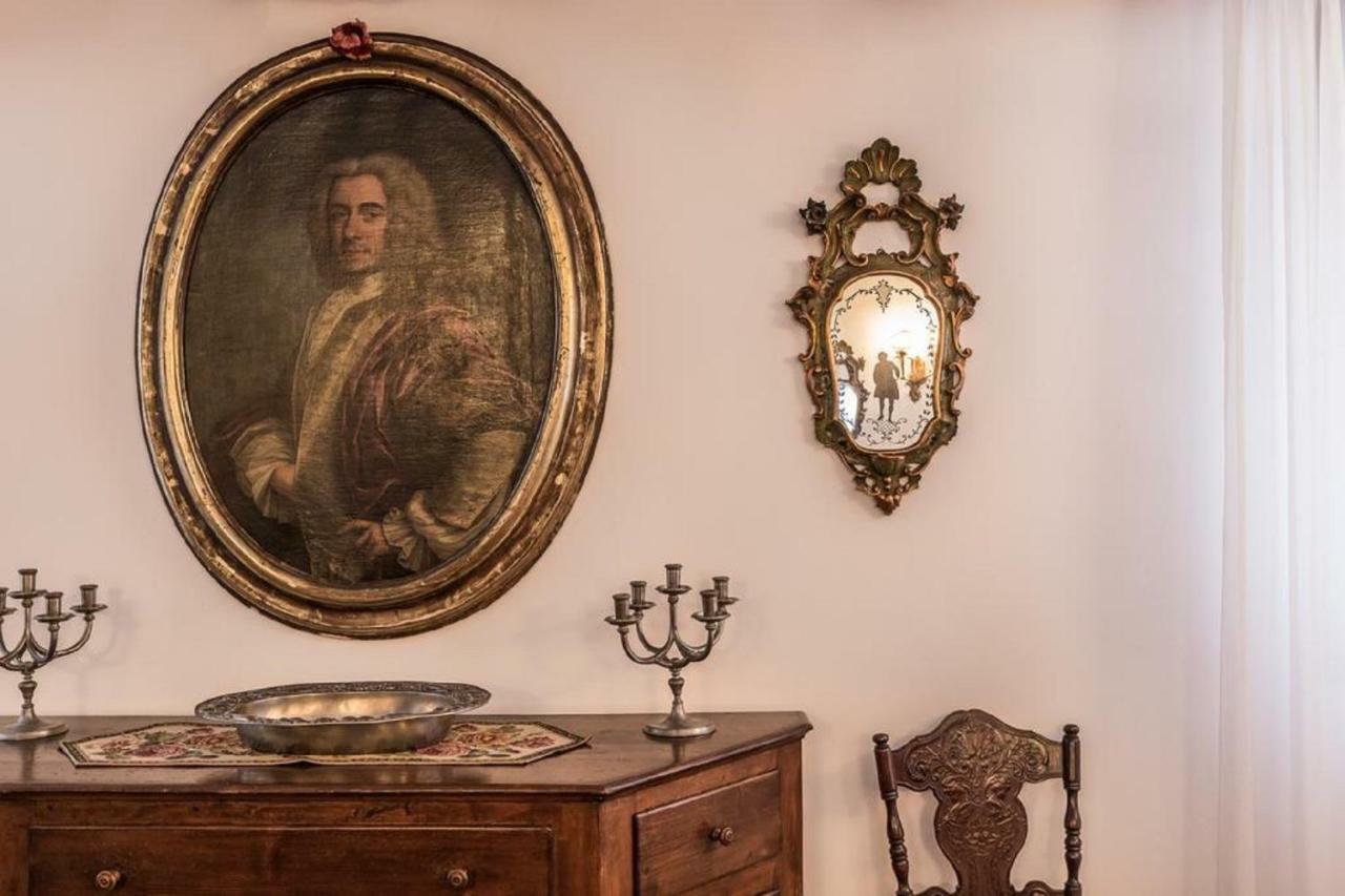 Ca Lezze Bell'Appartamento Nel Cuore Di Venezia Luaran gambar